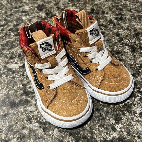 Vans Toddler Zip High Top size 4 - Picture 1 of 2